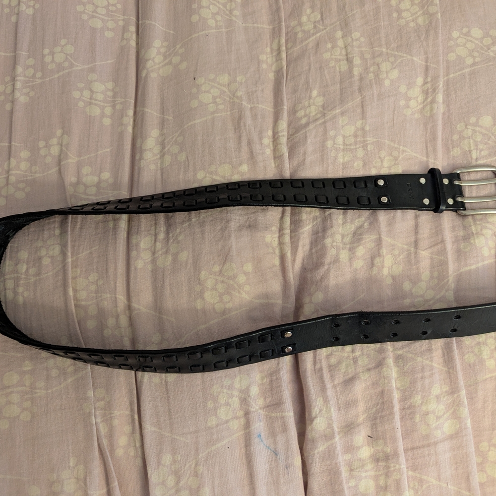 DKNY Black Textured Belt Leather